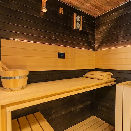 Vbm & - Luxury In Center Apartment